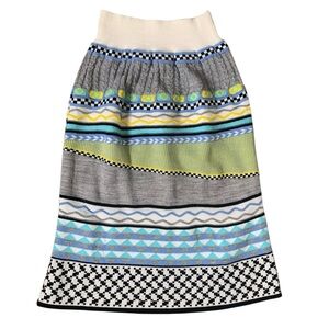 NWT ANZ London Knit Skirt in Sky Retro Pattern, Size Small